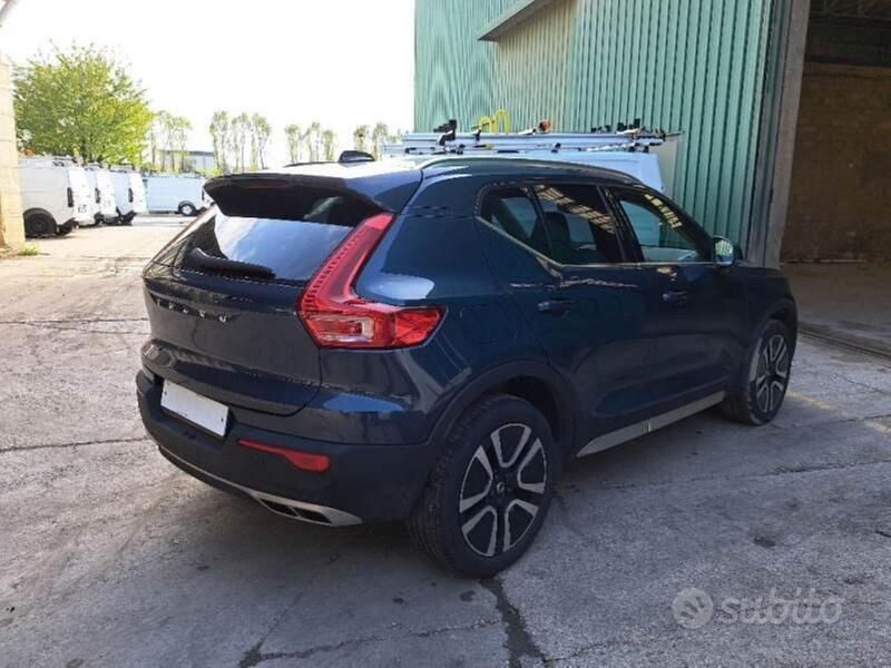 Usata 2020 Volvo XC40 SUV | 20.250 € (Ottimo prezzo) - Immagine 1/4