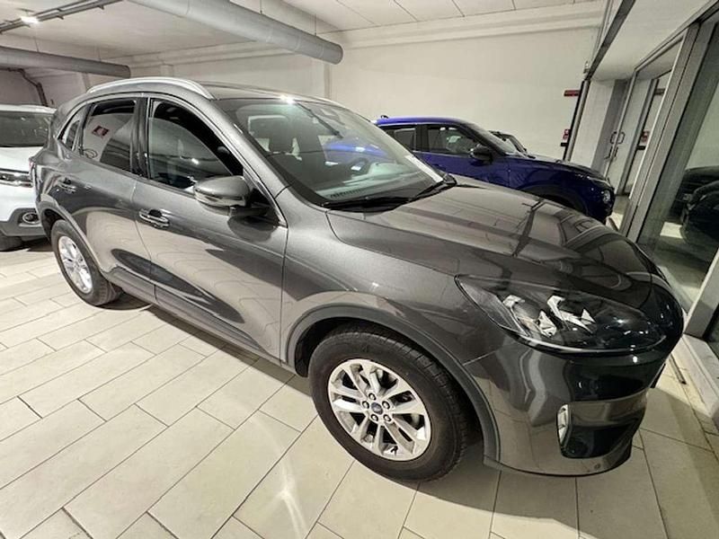 Usata Ford Kuga Titanium 150 CV (110 kW) 2023 Grigio SUV