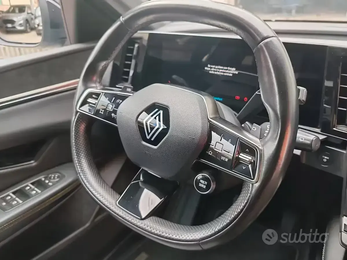 Usata Renault Mégane 55 kW (75 CV) 2023 Grigio Berlina