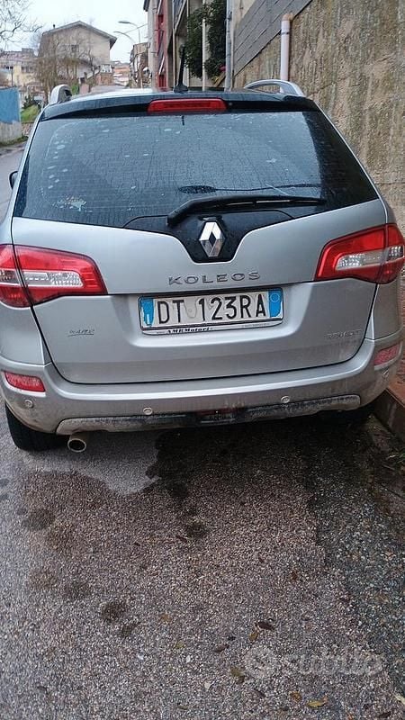 Usata Renault Koleos 150 CV (110 kW) 2008 Grigio SUV