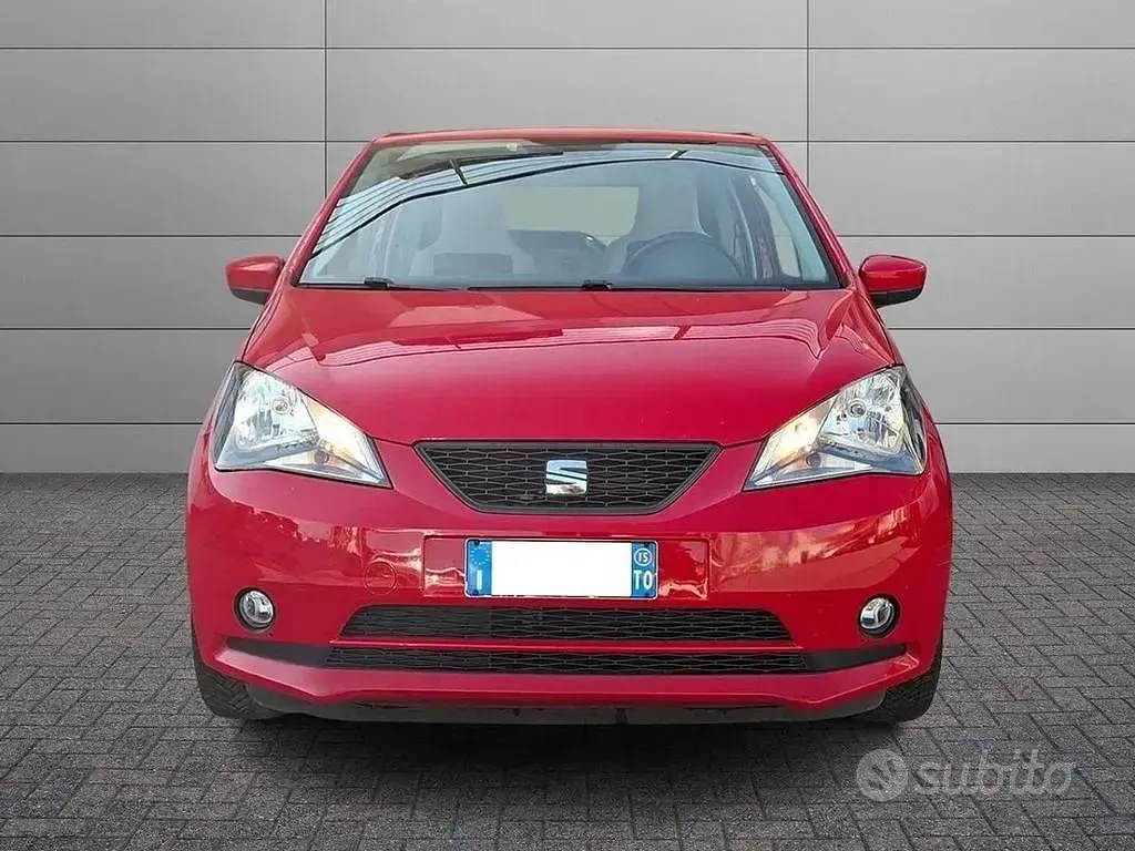 Usata Seat Mii Reference 60 CV (44 kW) 2015 Rosso Utilitaria