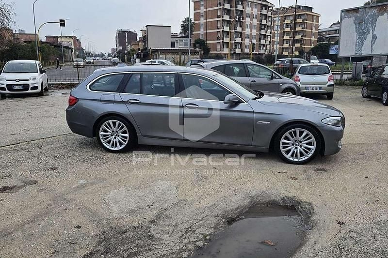 Usata BMW 530 Efficient Dynamics 258 CV (189 kW) 2012 Grigio Station wagon