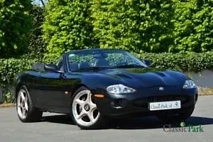 Usata Jaguar XKR 363 CV (266 kW) 2000 Nero Cabrio