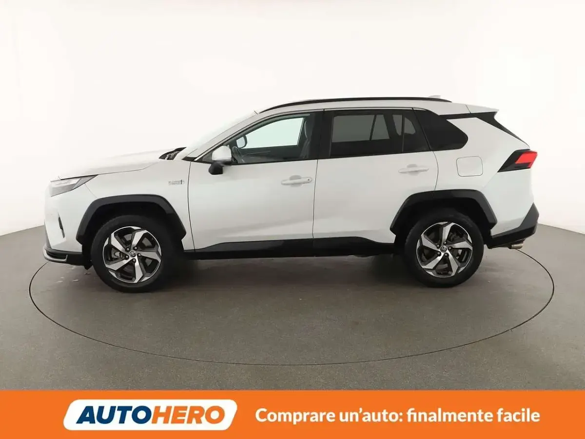 Usata Toyota RAV4 Hybrid 185 CV (136 kW) 2023 Bianco SUV