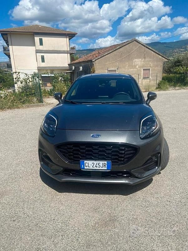 Usata Ford Puma 125 CV (91 kW) 2022 Grigio Station wagon