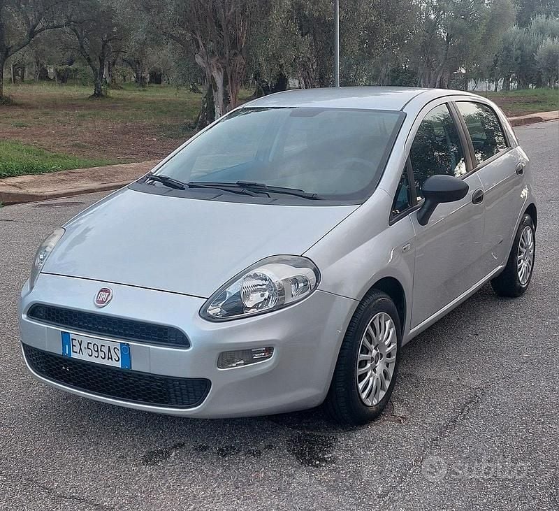 Usata Fiat Punto Evo 75 CV (55 kW) 2014 Grigio Utilitaria