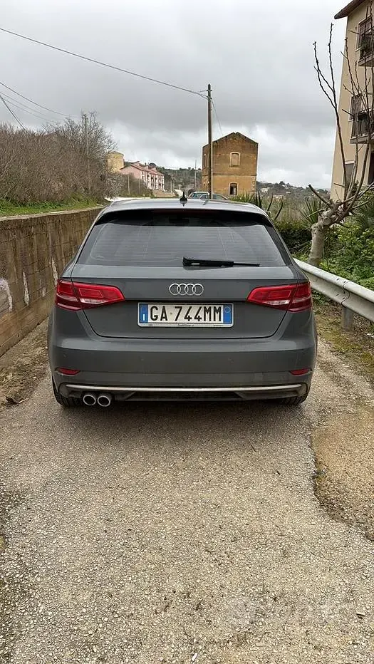 Usata Audi A3 Sport 150 CV (110 kW) 2020 Grigio Berlina