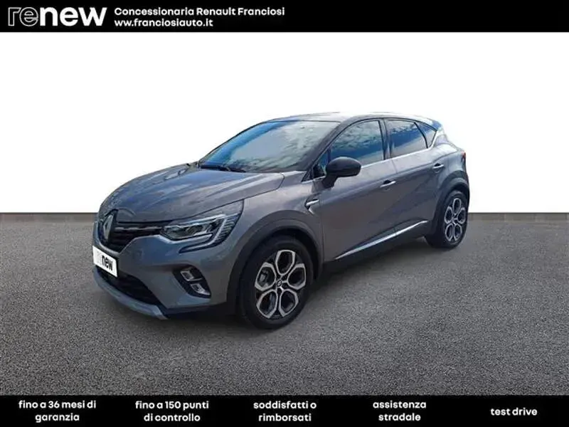 Usata Renault Captur Techno 145 CV (106 kW) 2023 Grigio scuro SUV