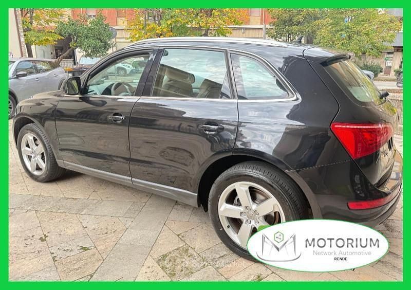 Usata Audi Q5 Advanced Plus 170 CV (125 kW) 2011 Nero SUV
