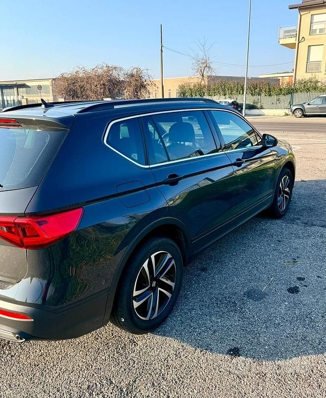 Usata Seat Tarraco Business 150 CV (110 kW) 2024 Grigio SUV