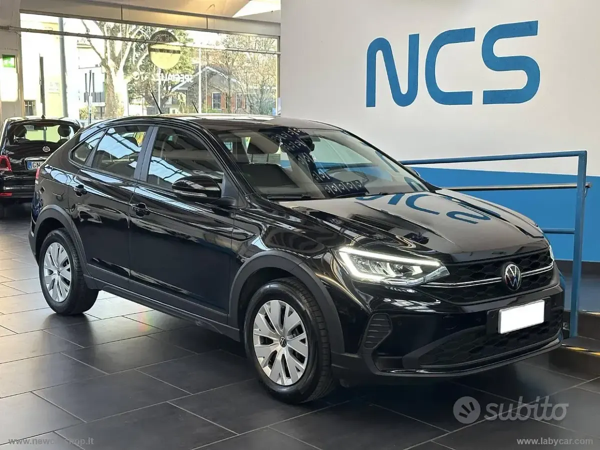 Usata VW Taigo Life 95 CV (69 kW) 2023 Nero SUV