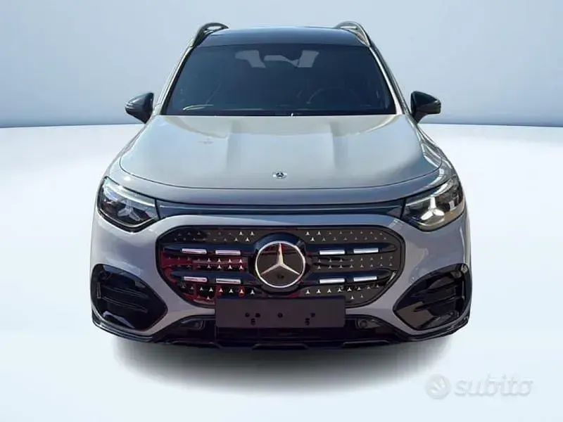 Nuova Mercedes GLB250 AMG line 199 kW (271 CV) 2026 Nero SUV