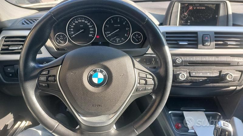 Usata BMW 318 2015 Bianco Station wagon