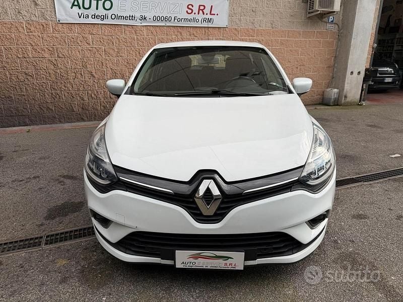 Second-hand Renault Clio IV Intens 90 CP (66 kW) 2017 Alb Berlinǎ