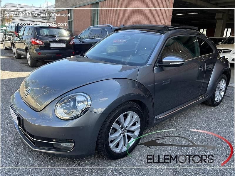 Usata VW Beetle Design 105 CV (77 kW) 2012 Grigio Utilitaria