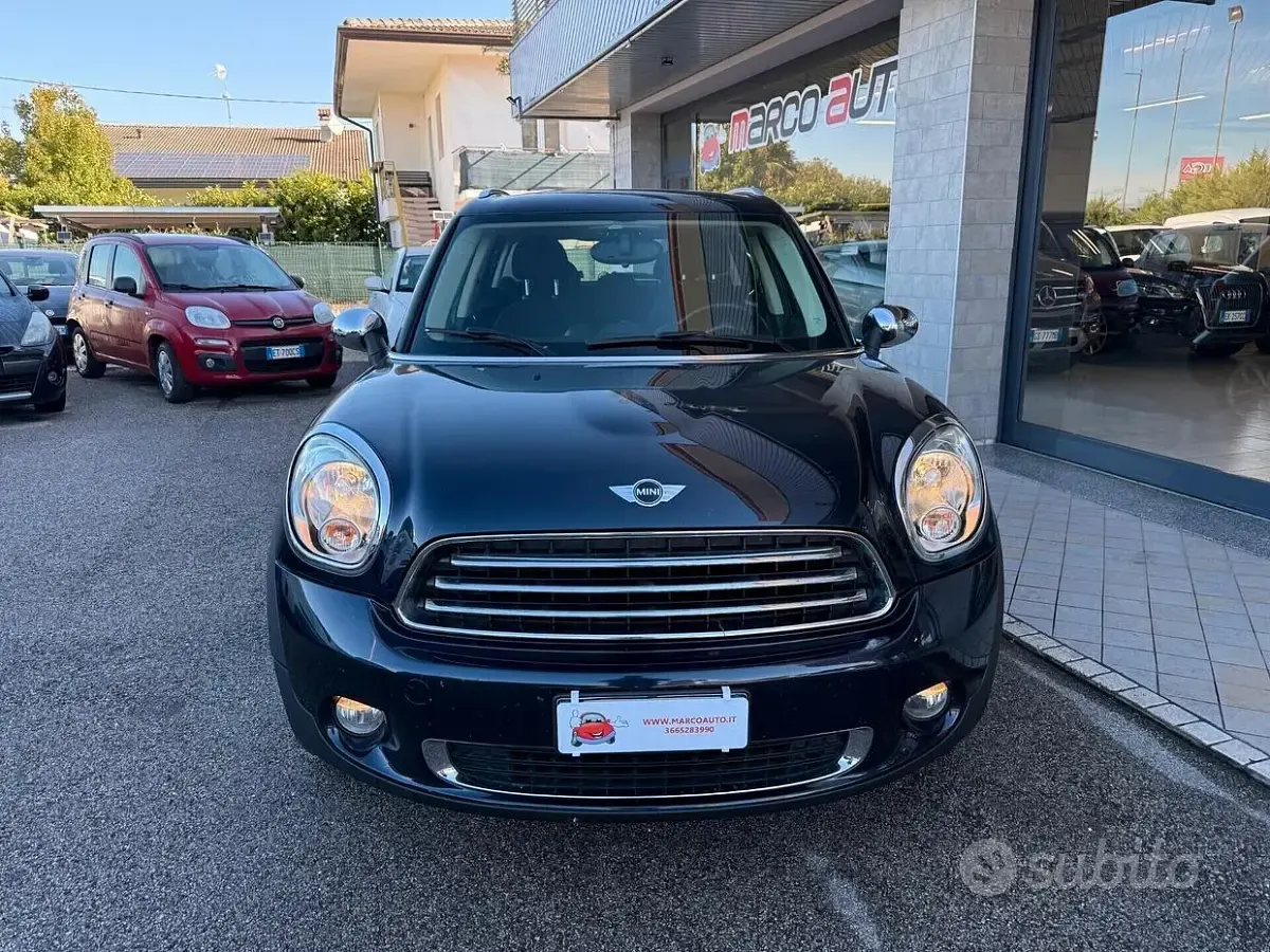 Usata Mini Cooper Countryman 111 CV (81 kW) 2013 Bluazzurro SUV