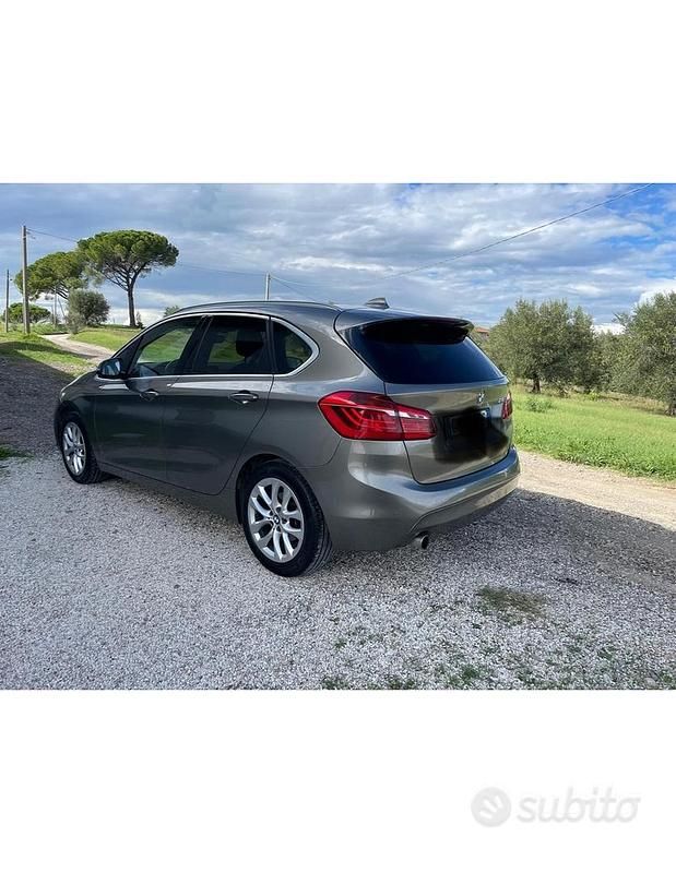 Usata BMW 216 Active Tourer 116 CV (85 kW) 2017 Grigio Monovolume