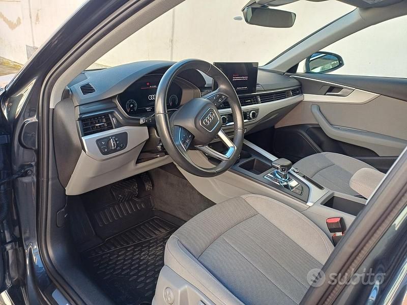 Usata Audi A4 163 CV (119 kW) 2020 Grigio Station wagon