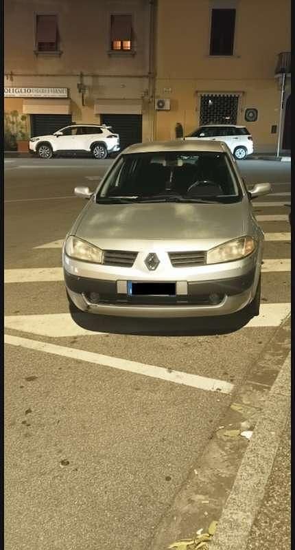 Usata Renault Mégane II 86 CV (63 kW) 2005 Grigio