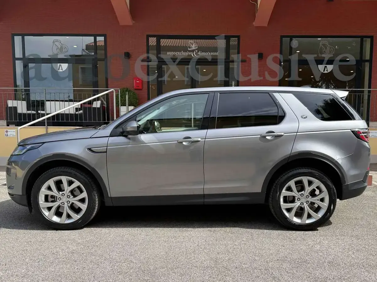 Usata Land Rover Discovery Sport SE 163 CV (119 kW) 2022 Argento SUV