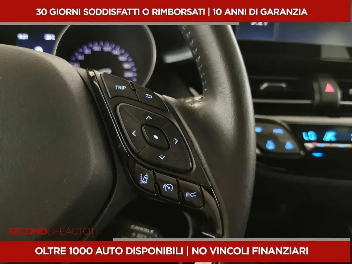 Usata Toyota C-HR Comfort 184 CV (135 kW) 2021 Grigio SUV