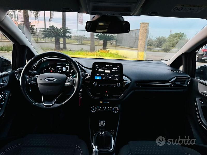 Second-hand Ford Fiesta Titanium 86 CP (63 kW) 2020 Negru Berlinǎ