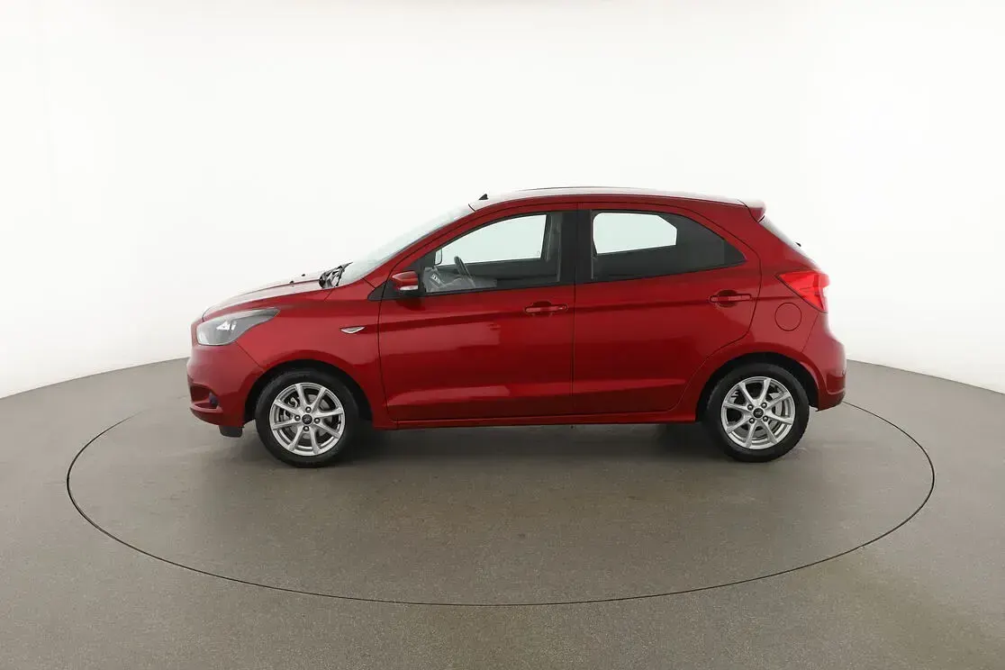 Usata Ford Ka Plus Ultimate 86 CV (63 kW) 2017 Rosso Utilitaria