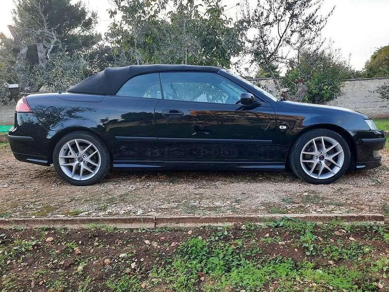 Usata Saab 9-3 Cabriolet Aero 209 CV (153 kW) 2004 Nero Cabrio