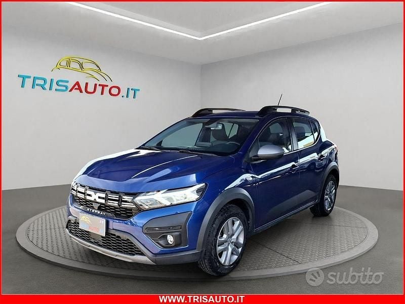 Usata Dacia Sandero Expression 101 CV (74 kW) 2023 Blu Utilitaria