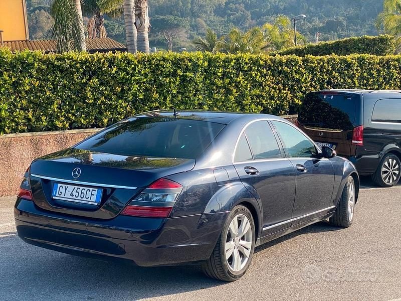 Usata Mercedes S320 AMG 235 CV (172 kW) 2006 Blu/azzurro Berlina