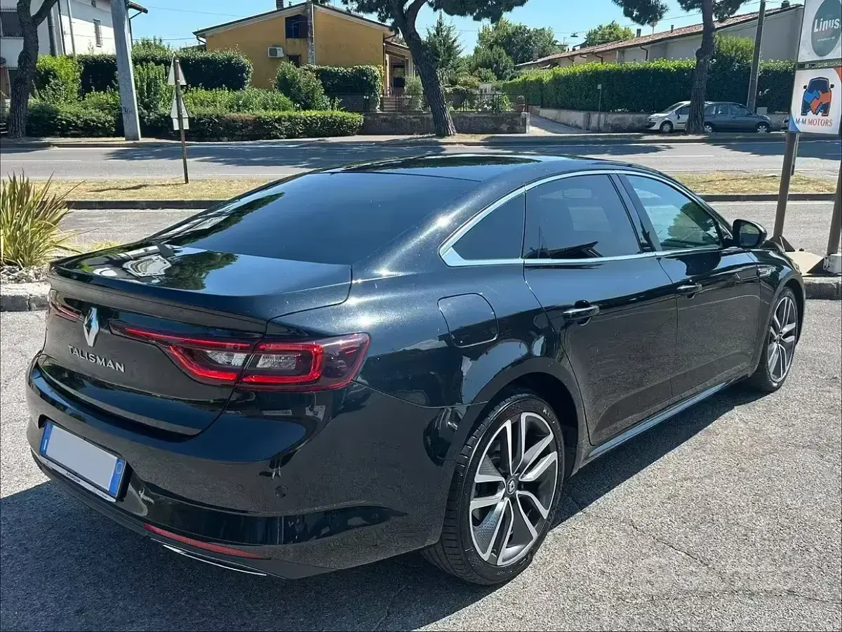 Usata Renault Talisman 160 CV (117 kW) 2017 Nero Berlina