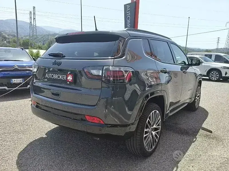 Usata Jeep Compass Summit 131 CV (96 kW) 2025 Other SUV