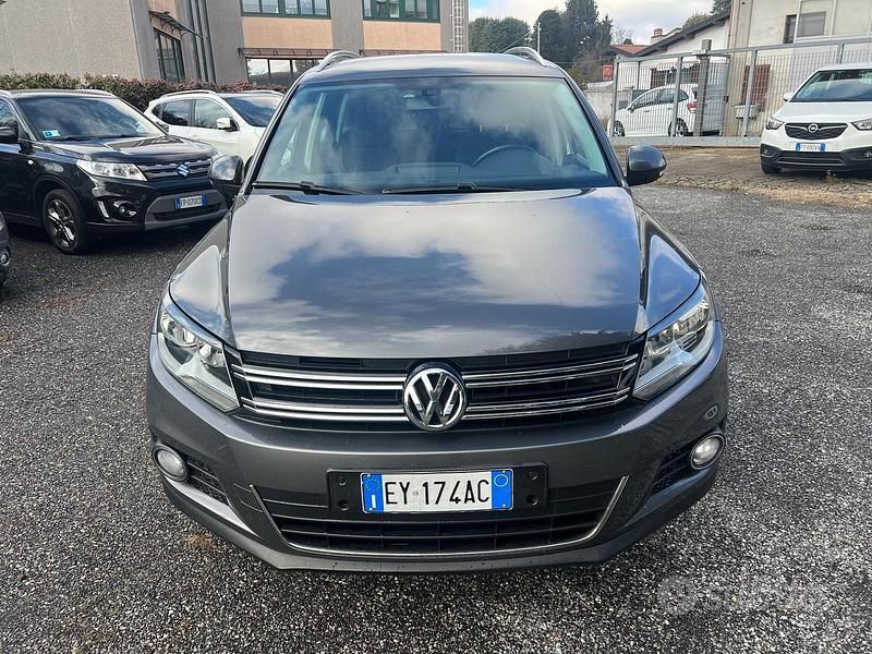 Usata VW Tiguan 140 CV (102 kW) 2015 Grigio SUV