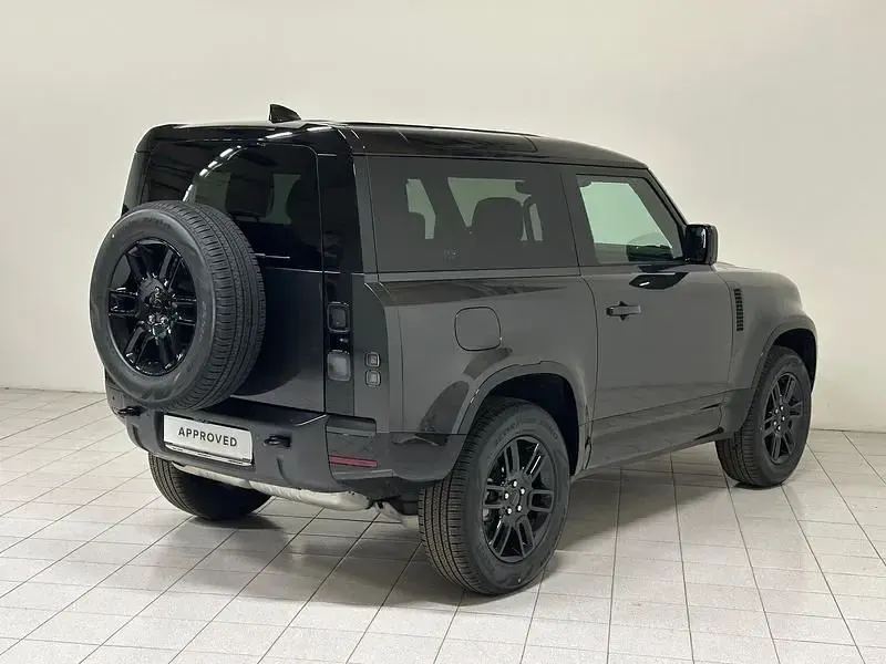 Nuova Land Rover Defender SE Dynamic 200 CV (147 kW) 2025 Carpathian grey SUV
