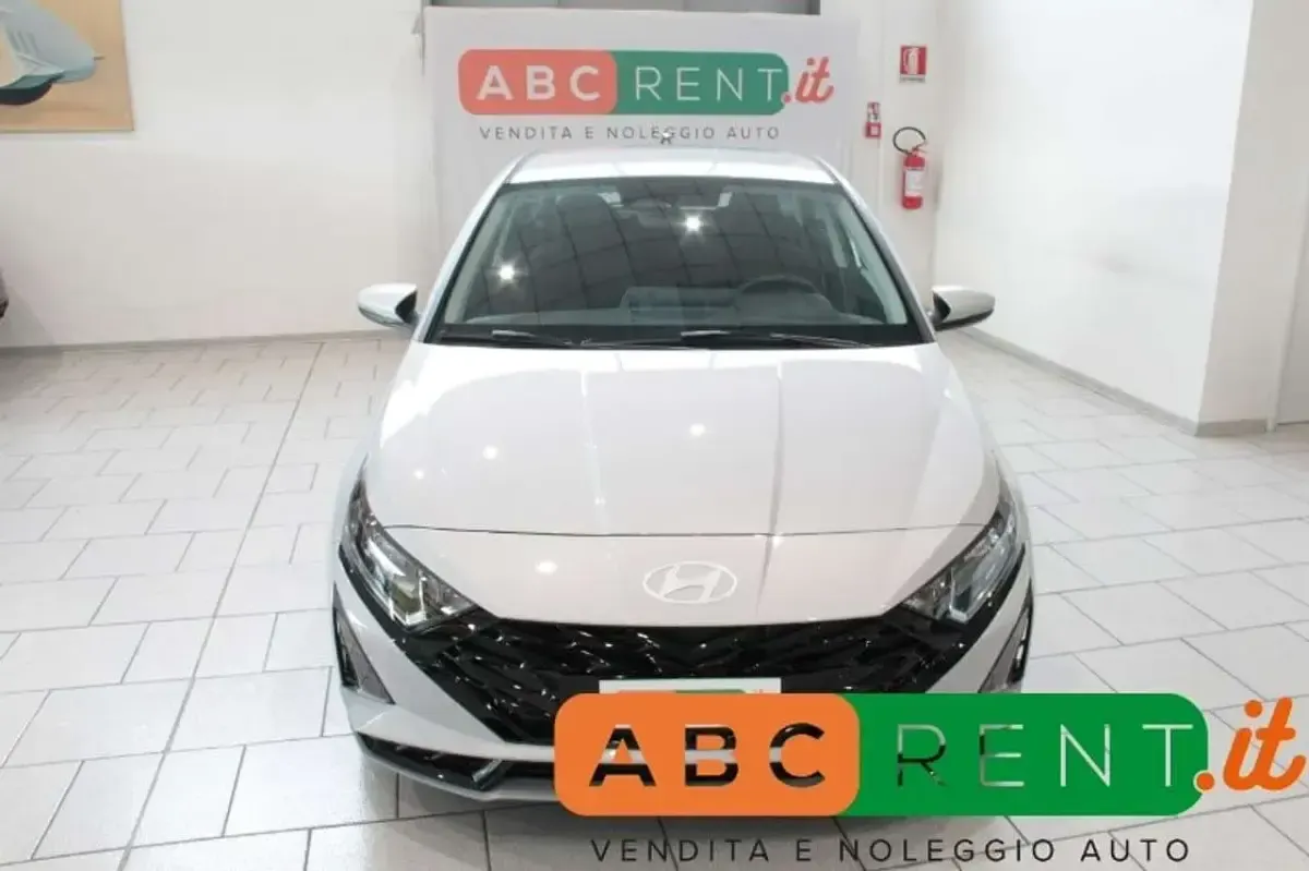 Nuova Hyundai i20 90 CV (66 kW) 2026 Bianco Utilitaria