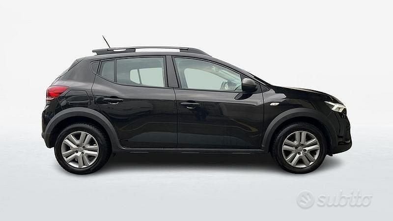 Usata Dacia Sandero Comfort 100 CV (73 kW) 2023 Nero Berlina