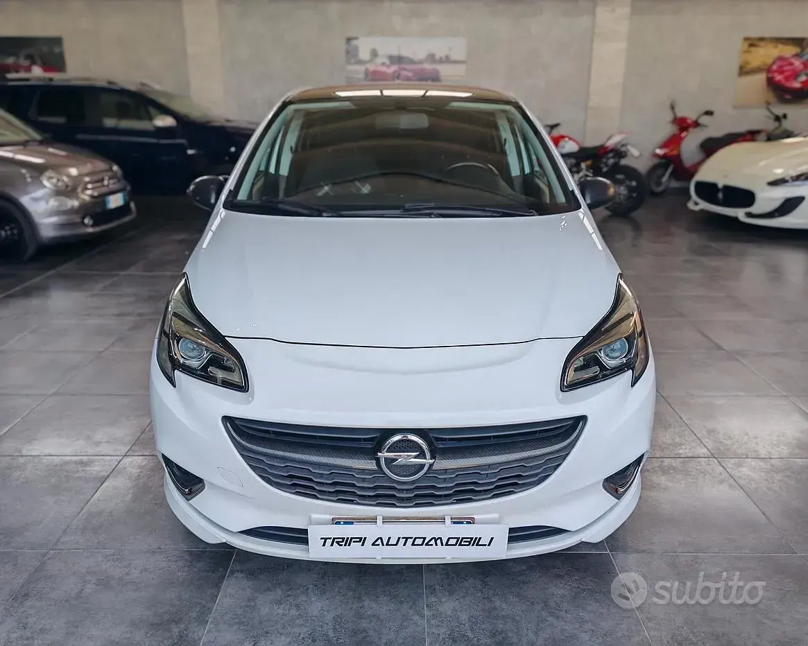 Usata Opel Corsa OPC 150 CV (110 kW) 2017 Bianco Utilitaria