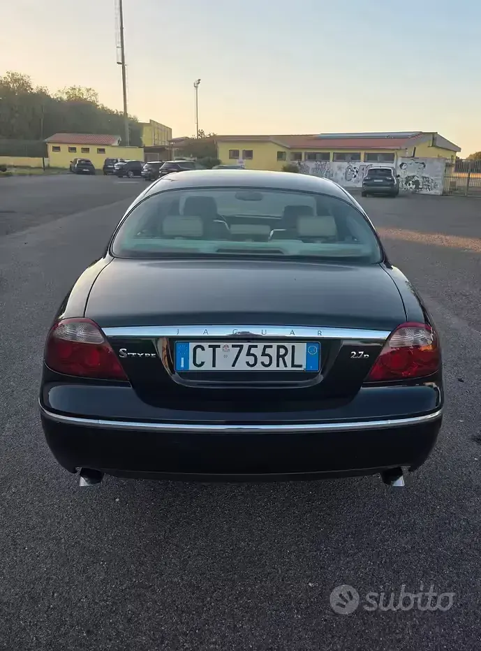 Usata Jaguar S-Type S 207 CV (152 kW) 2004 Nero Berlina