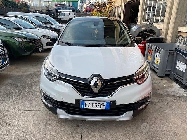 Usata Renault Captur 150 CV (110 kW) 2019 Bianco SUV