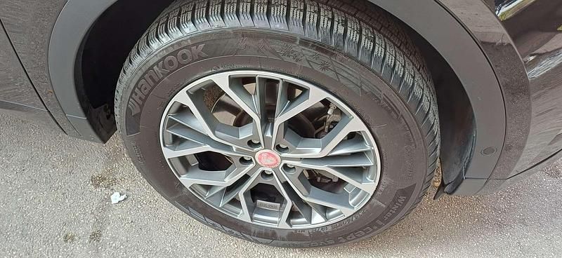 Usata Jaguar E-Pace R-Dynamic 150 CV (110 kW) 2018 Nero SUV