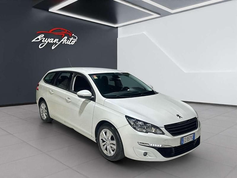 Usata Peugeot 308 SW Business-Line 120 CV (88 kW) 2015 Other Station wagon