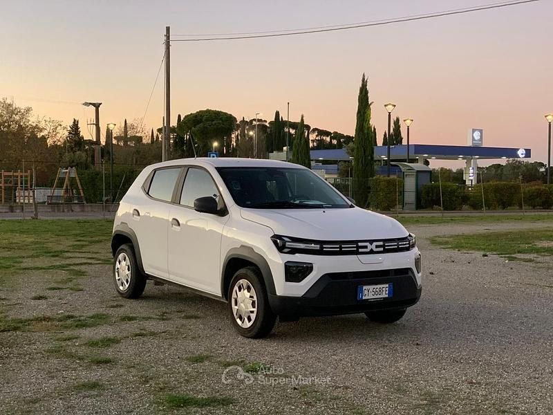 Usata Dacia Spring 19 kW (26 CV) 2025 Bianco Utilitaria