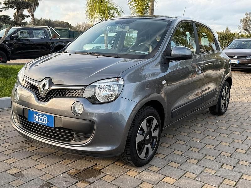 Usata Renault Twingo Intens 71 CV (52 kW) 2017 Grigio Utilitaria