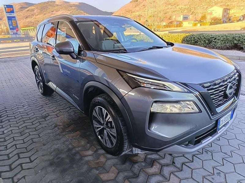 Usata Nissan X-Trail 158 CV (116 kW) 2024 Grigio SUV