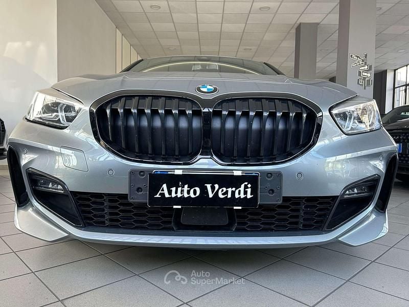 Usata BMW 120 190 CV (139 kW) 2022 Grigio Utilitaria