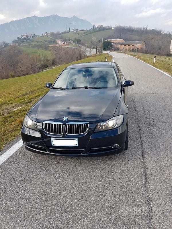 Usata BMW 330 2007 Nero Station wagon