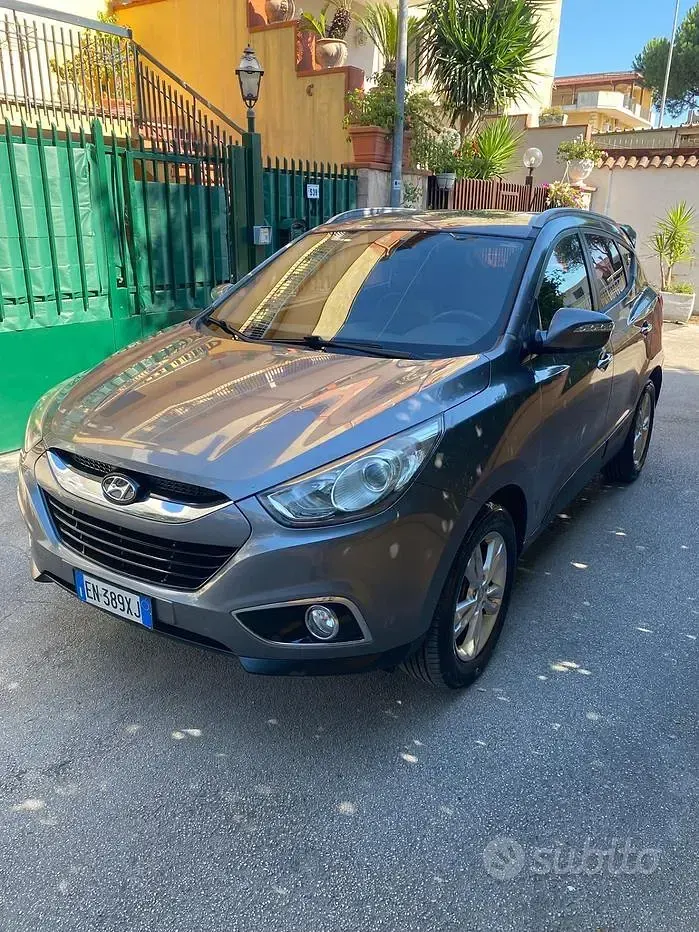 Usata Hyundai ix35 115 CV (84 kW) 2012 Grigio SUV