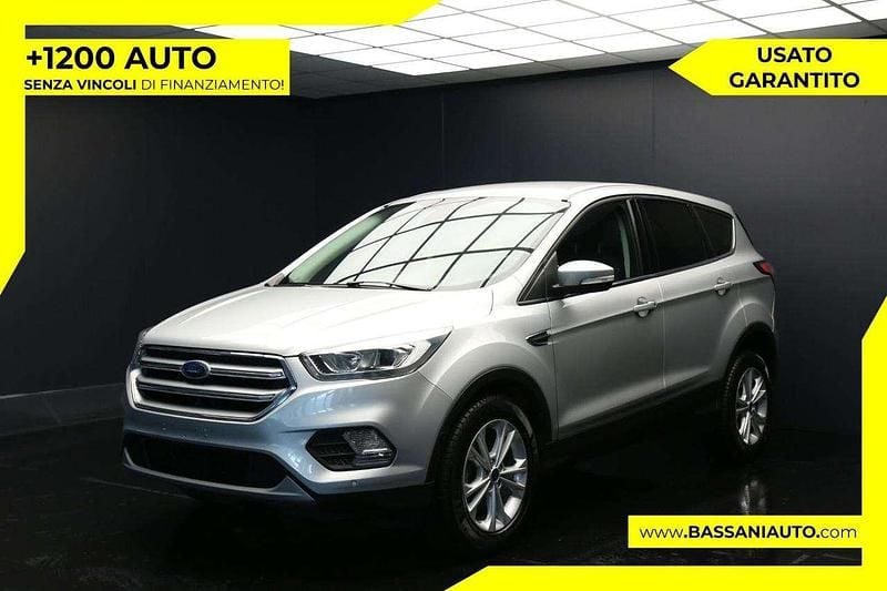Grigio Usata 2019 Ford Kuga S SUV | 13.900 € (Buon prezzo) - Immagine 1/4