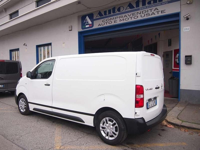 Usata Opel Vivaro 120 CV (88 kW) 2020 Bianco Monovolume