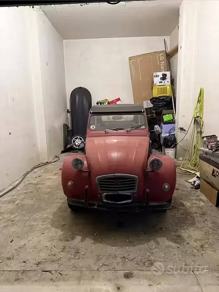Usata Citroën 2CV 28 CV (20 kW) 1980 Rosso Berlina
